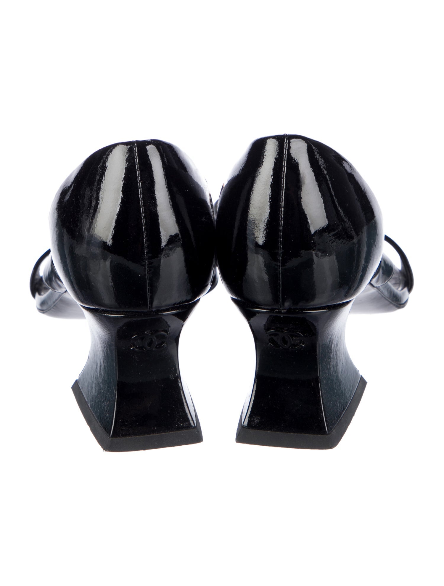 Chanel 2022 Interlocking CC Logo Sandals